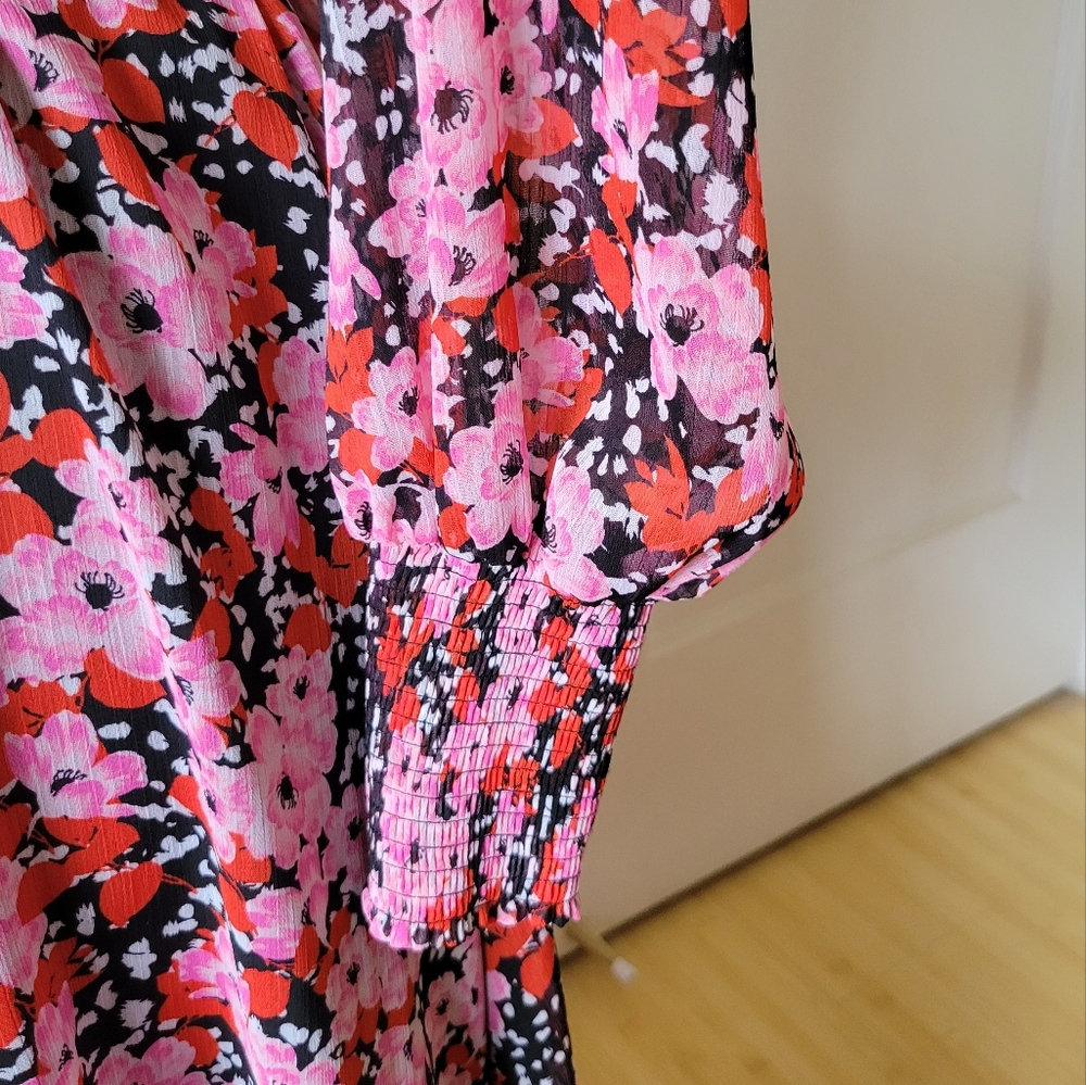 Bar lll long floral wrap around dress - Picture 2 of 8